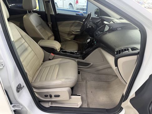 Used 2016 Ford Escape Titanium w/ Canadian Touring Package AWD/4WD image 19