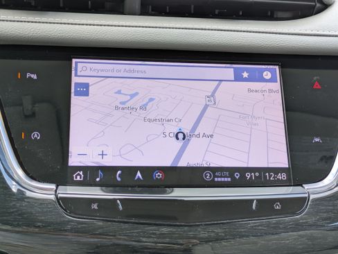 Certified 2023 Cadillac XT6 Premium Luxury FWD image 26