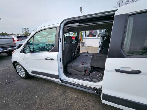 Used 2018 Ford Transit Connect XL image 19