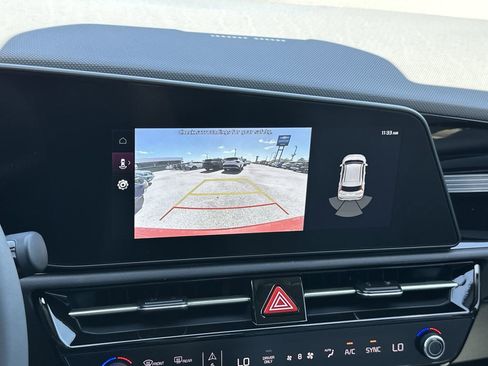 New 2026 Kia Niro EX image 26