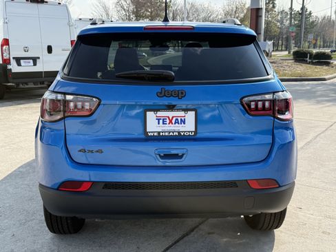 New 2026 Jeep Compass Latitude image 6