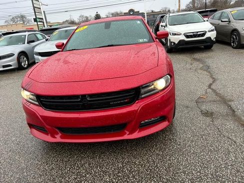 Used 2015 Dodge Charger SXT image 8