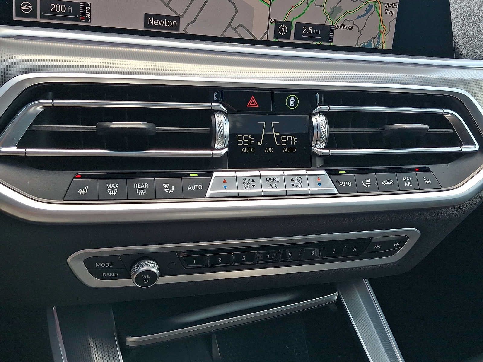 Used 2022 BMW X5 xDrive40i AWD/4WD image 16