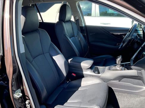 Used 2021 Subaru Outback Limited w/ Popular Package #2 image 8