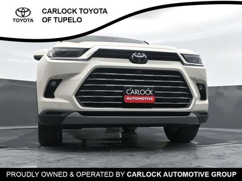 Used 2024 Toyota Grand Highlander Limited image 59