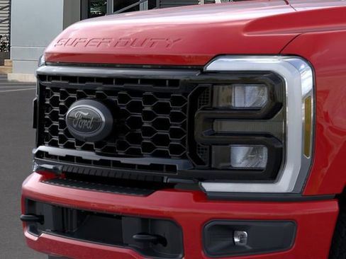 New 2026 Ford F250 Lariat w/ Black Appearance Package AWD/4WD image 17