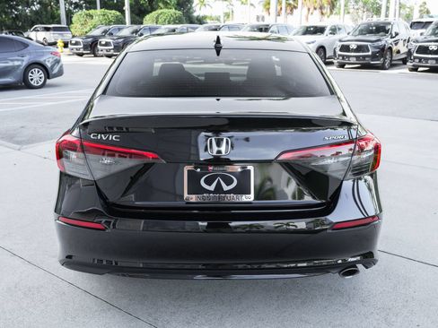 Used 2024 Honda Civic Sport image 9