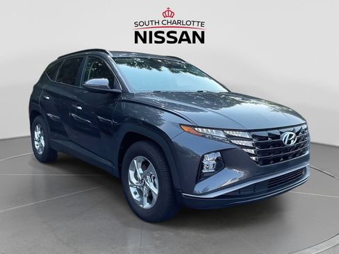 Used 2023 Hyundai Tucson SEL FWD image 1