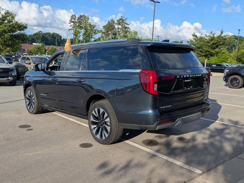 Certified 2025 Ford Expedition Max Platinum w/ Driver's Package AWD/4WD image 6