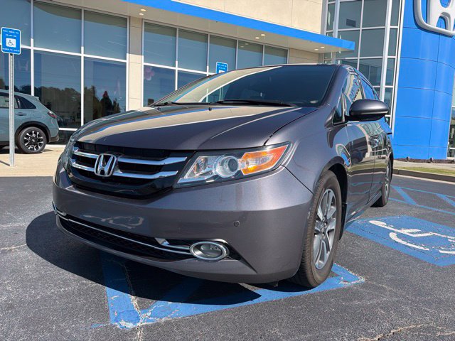 Used 2015 Honda Odyssey Touring Elite image 2