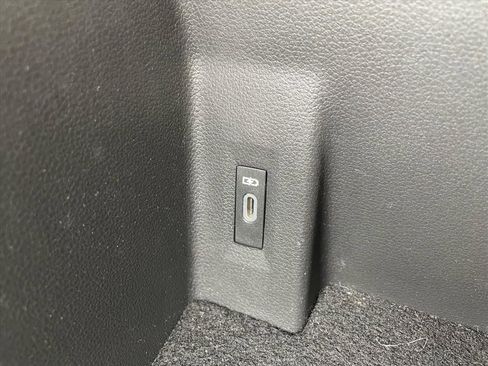 Used 2022 Volkswagen Atlas SE image 20