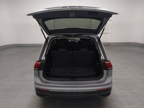 Used 2023 Volkswagen Tiguan SE FWD image 29