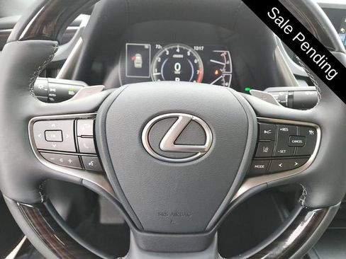 Used 2020 Lexus ES 350 w/ Premium Package image 24