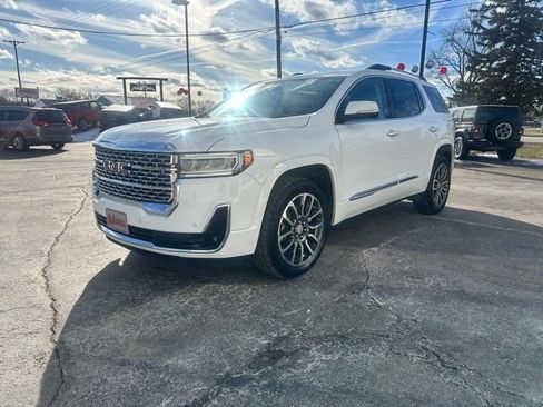 Used 2020 GMC Acadia Denali FWD image 4