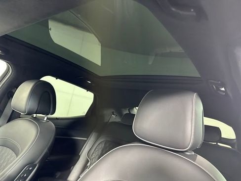 Used 2023 Genesis GV60 Performance image 12