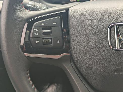 Used 2025 Honda Odyssey Sport-L image 20