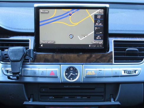 Used 2015 Audi A8 3.0T w/ Premium Package image 21