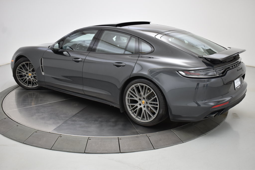 Used 2023 Porsche Panamera 4 Platinum Edition AWD/4WD image 12