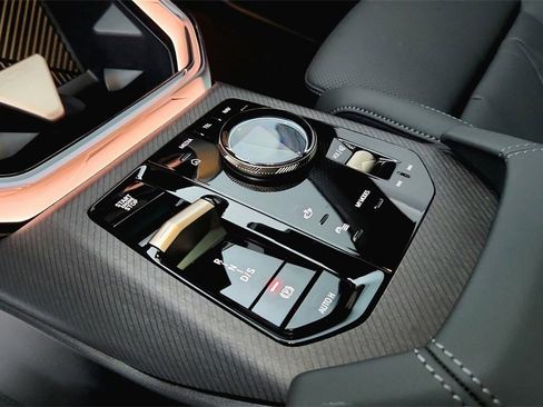 Used 2025 BMW X3 xDrive30i w/ Premium Package image 36