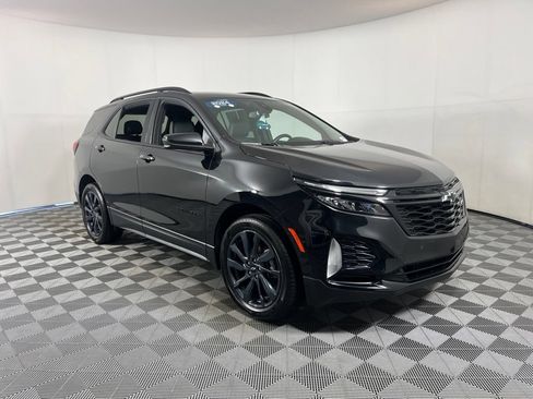Certified 2024 Chevrolet Equinox RS FWD image 17