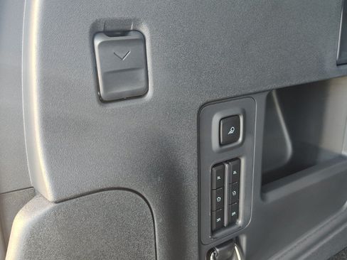 New 2026 Ford Expedition Active AWD/4WD image 18