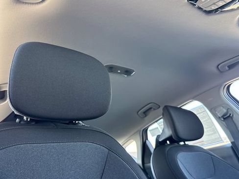 New 2026 Kia K4 FWD image 18
