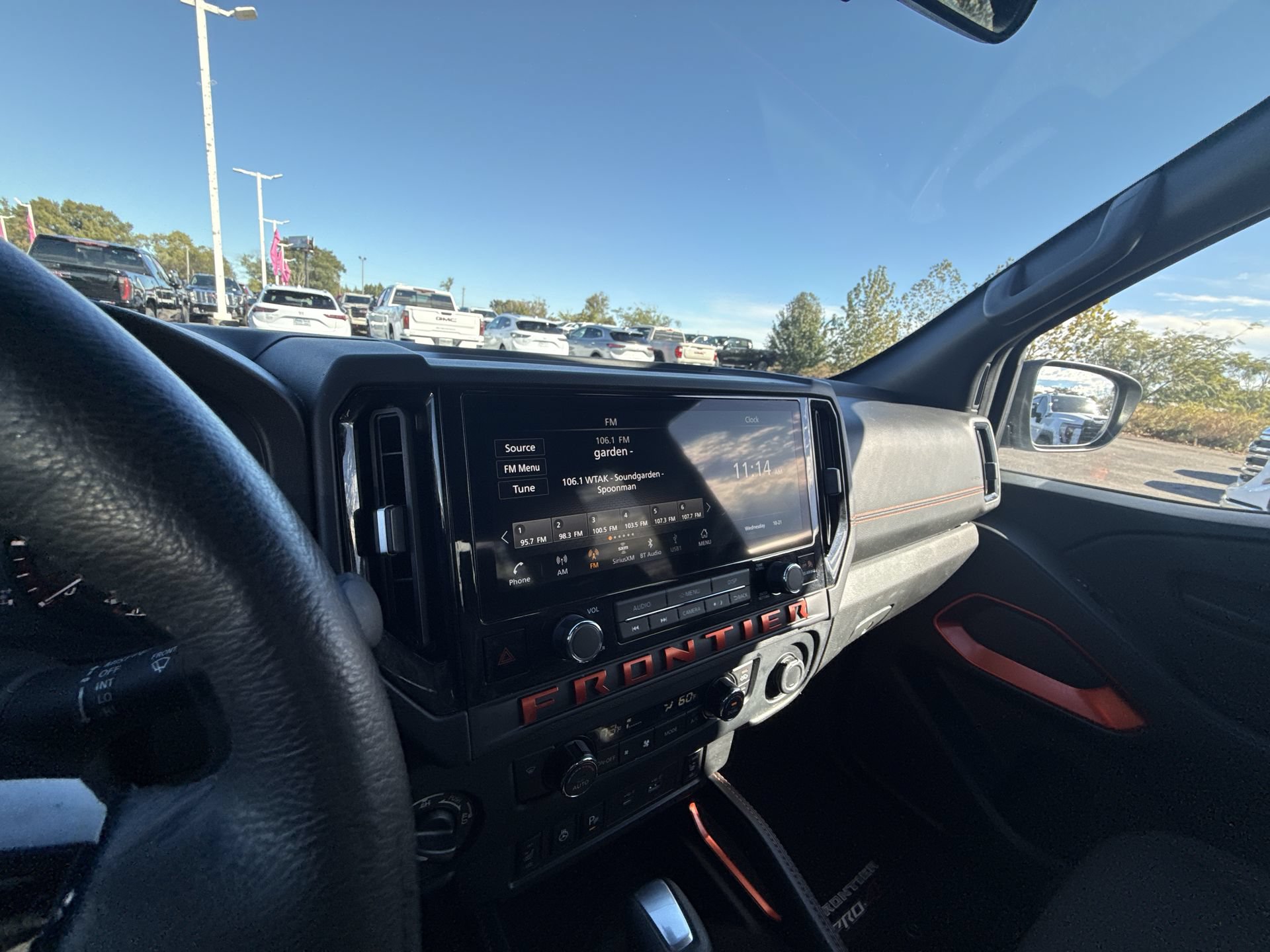Used 2026 Nissan Frontier PRO-4X AWD/4WD image 19