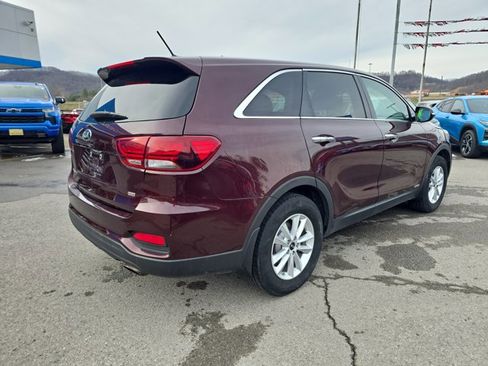 Used 2020 Kia Sorento LX image 4
