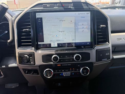 Used 2022 Ford F250 Lariat w/ Lariat Value Package AWD/4WD image 21