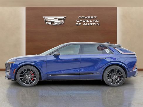 New 2026 Cadillac Lyriq V w/ LPO, Floor Liner Package image 4