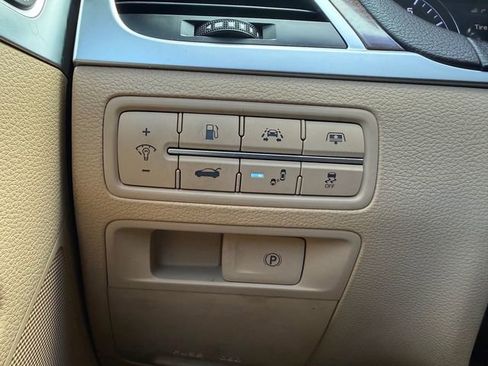 Used 2015 Hyundai Genesis 3.8 w/ Option Group 03 image 10