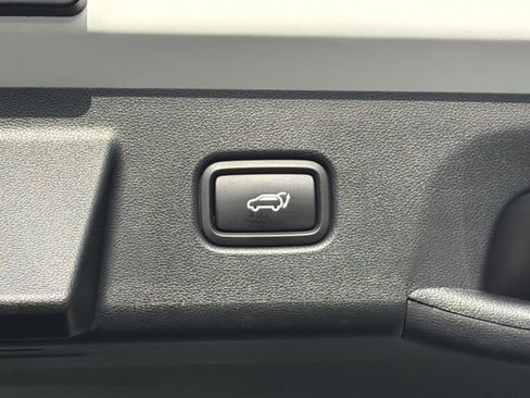 Certified 2024 Hyundai Tucson SEL FWD image 22
