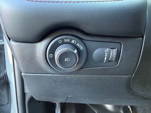 Used 2022 Dodge Durango R/T w/ Blacktop Package image 14