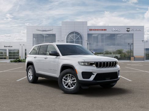 New 2025 Jeep Grand Cherokee Laredo RWD image 50