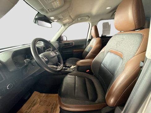 Used 2021 Ford Bronco Sport Outer Banks w/ Outer Banks Package (96D) image 22