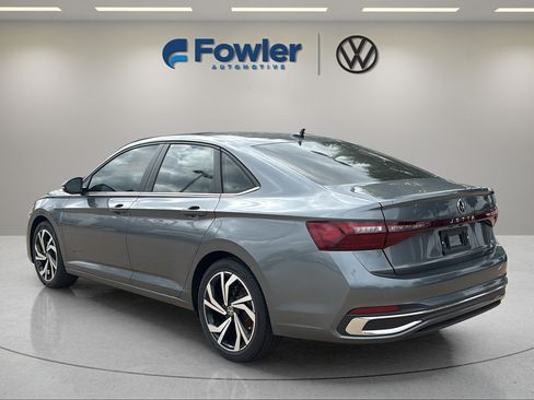 New 2026 Volkswagen Jetta SEL FWD image 5