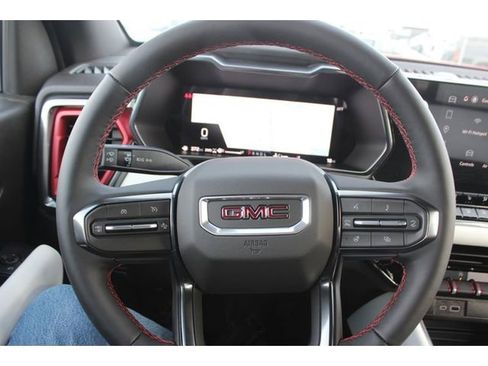 New 2026 GMC Canyon AT4X w/ AT4X AEV Edition AWD/4WD image 9