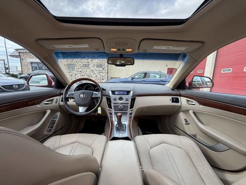 Used 2011 Cadillac CTS Luxury image 33