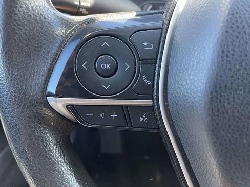 Used 2023 Toyota Camry LE image 32