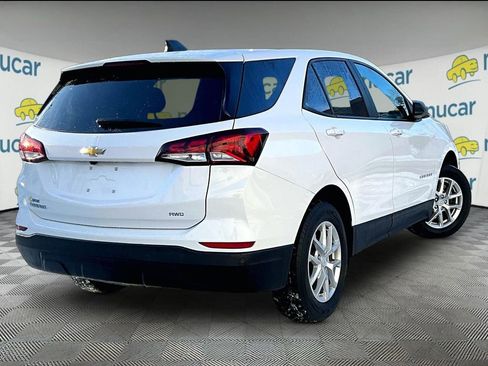 Used 2023 Chevrolet Equinox LS image 13
