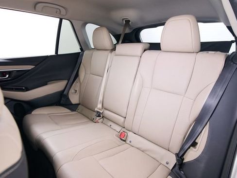 Used 2023 Subaru Outback Limited image 20