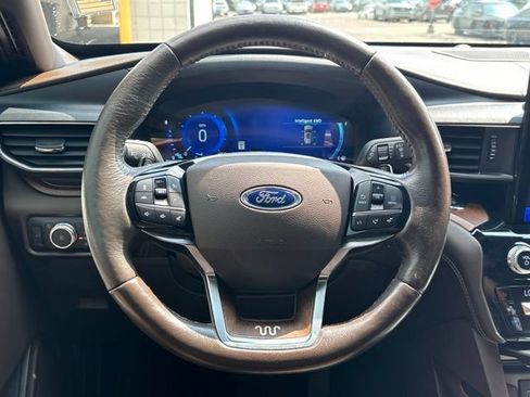 Used 2021 Ford Explorer King Ranch w/ Premium Technology Package AWD/4WD image 21