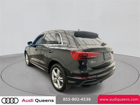 Certified 2023 Audi Q3 2.0T Premium w/ Convenience Package image 2