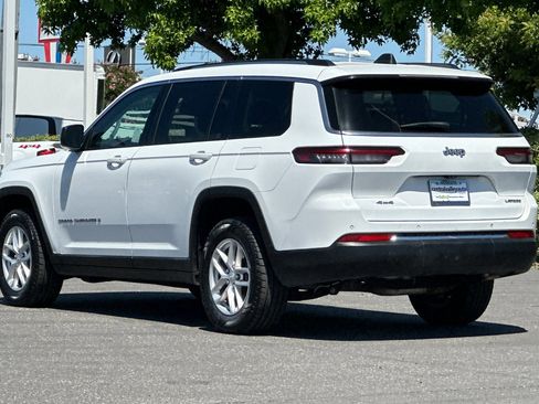 Certified 2023 Jeep Grand Cherokee L Laredo AWD/4WD image 6