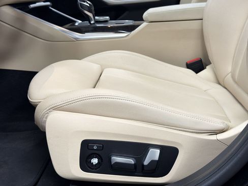 Used 2020 BMW 330i xDrive Sedan w/ Convenience Package AWD/4WD image 13