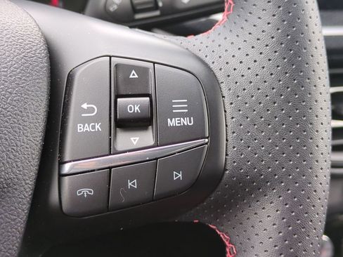New 2025 Ford Escape ST-Line w/ Tech Pack #1 AWD/4WD image 22