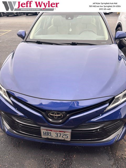 Used 2018 Toyota Camry LE w/ Moonroof Package FWD image 1