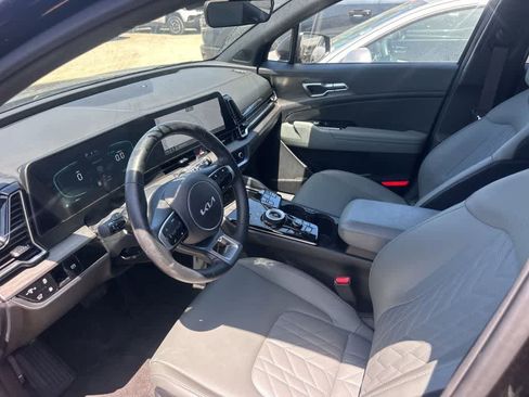 Used 2025 Kia Sportage X-Line AWD/4WD image 6