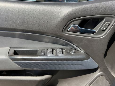 Used 2018 Chevrolet Colorado Z71 RWD image 15
