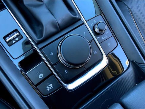 Certified 2024 MAZDA CX-50 2.5 Turbo w/ Weather Package image 31